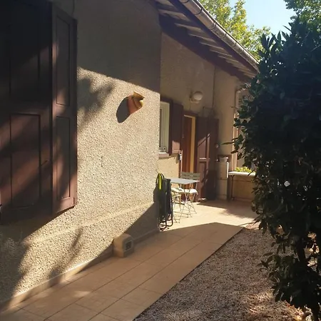 Apartman La Des Fleurs