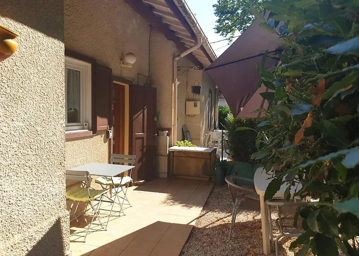 Apartament La Des Fleurs *