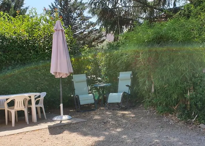 La Des Fleurs Apartament